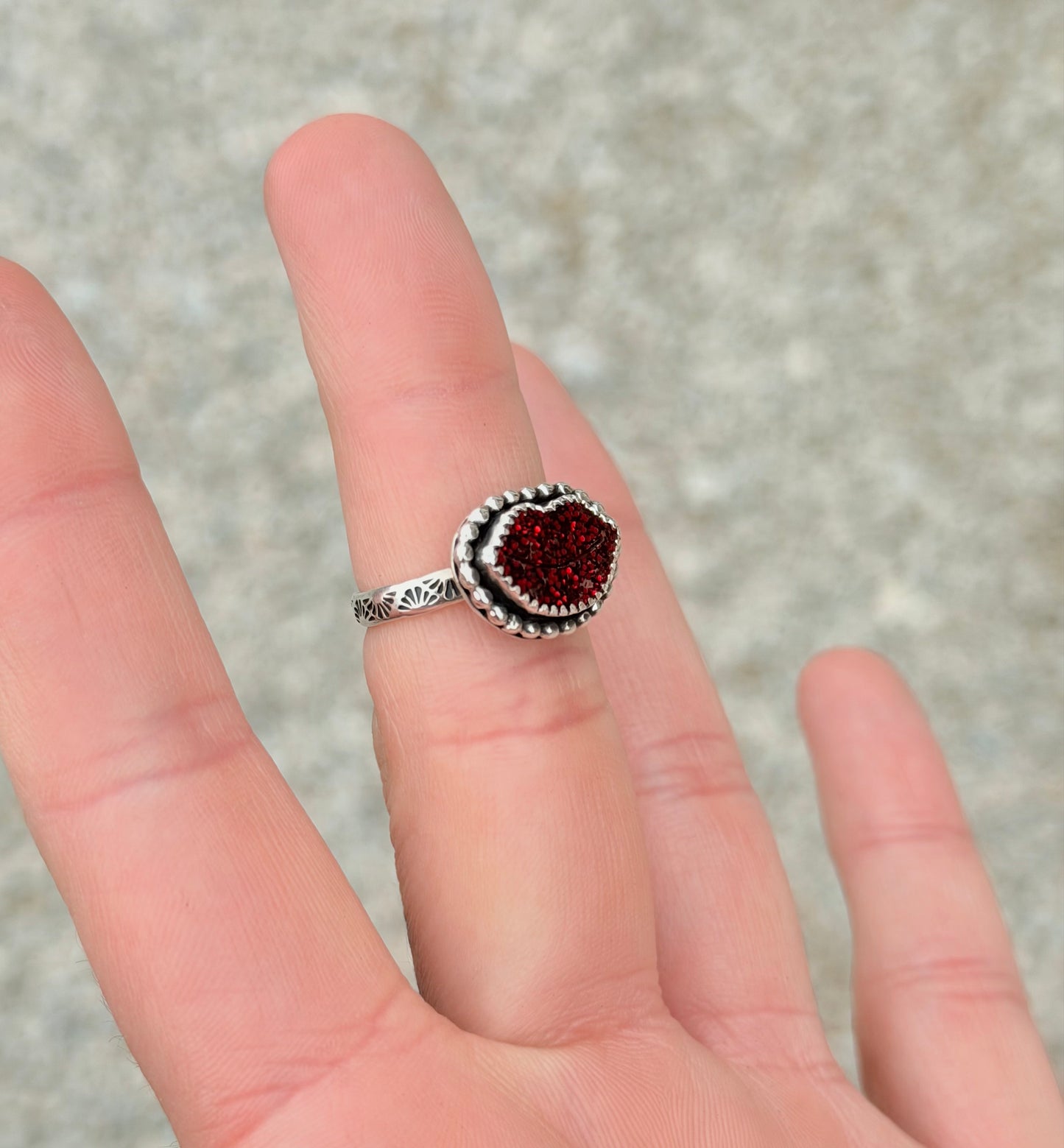 Mini Red Hot Lips Ring