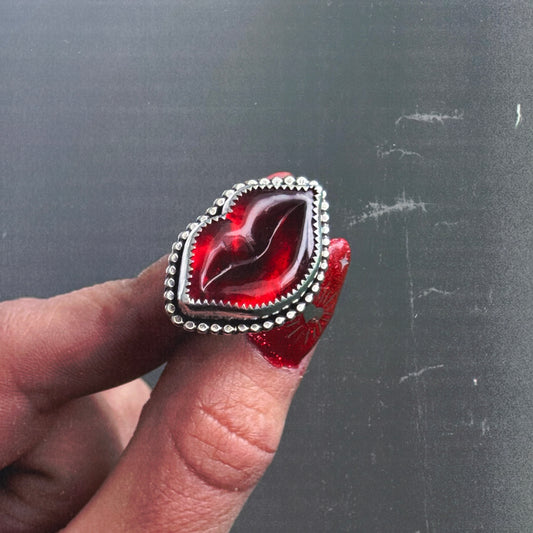 Red Hot Lips Ring