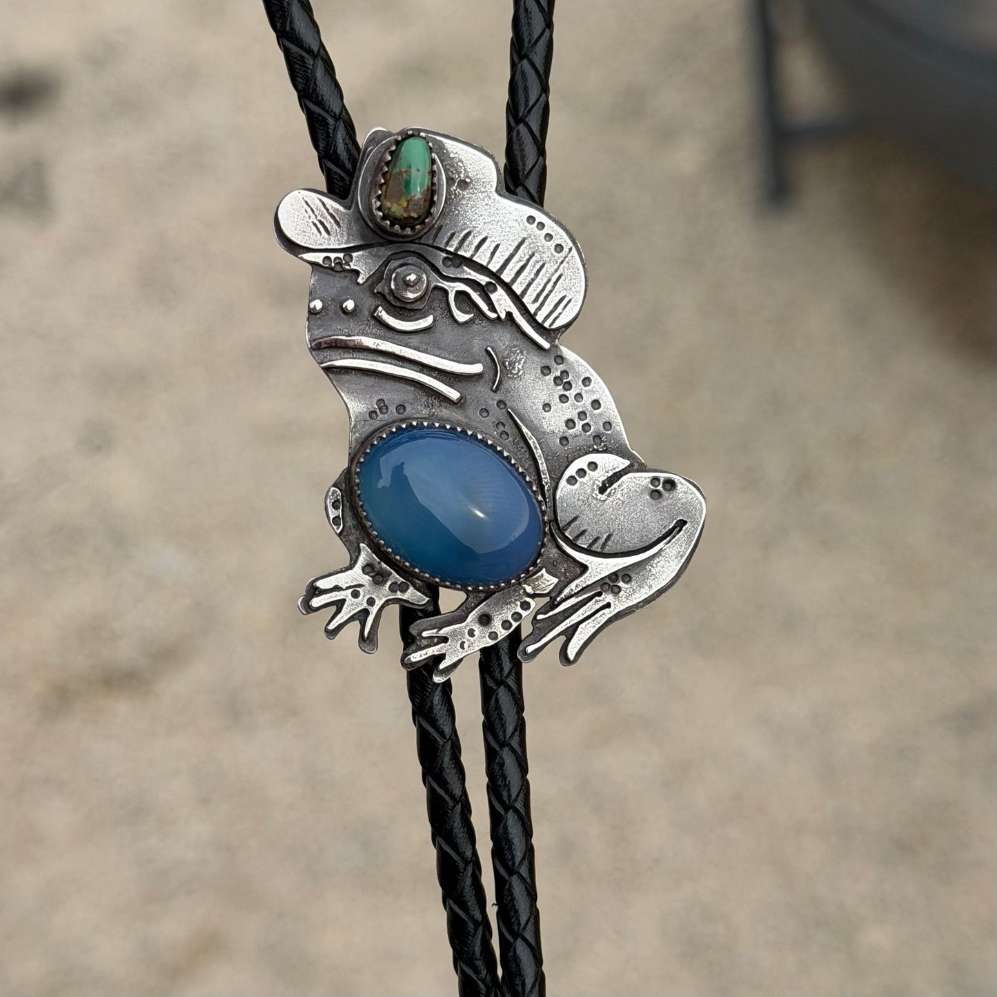 Howdy, Cowboy Frog Bolo